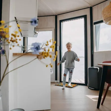 Dobberhuisje Kaag *